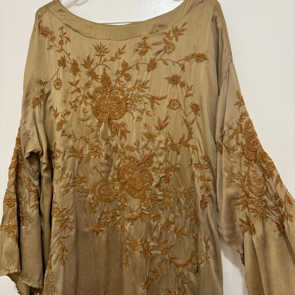 Magnolia Pearl Parnassus Tunic 100% Silk Embroidered Dress - Picture 9 of 13